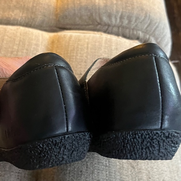 TAOS Mary Jane - Picture 2 of 4